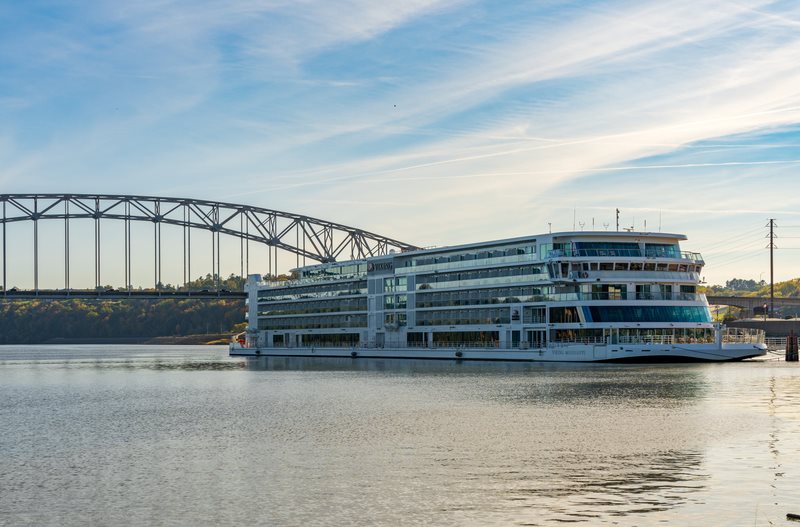 Paddlewheel riverboat on the Mississippi River